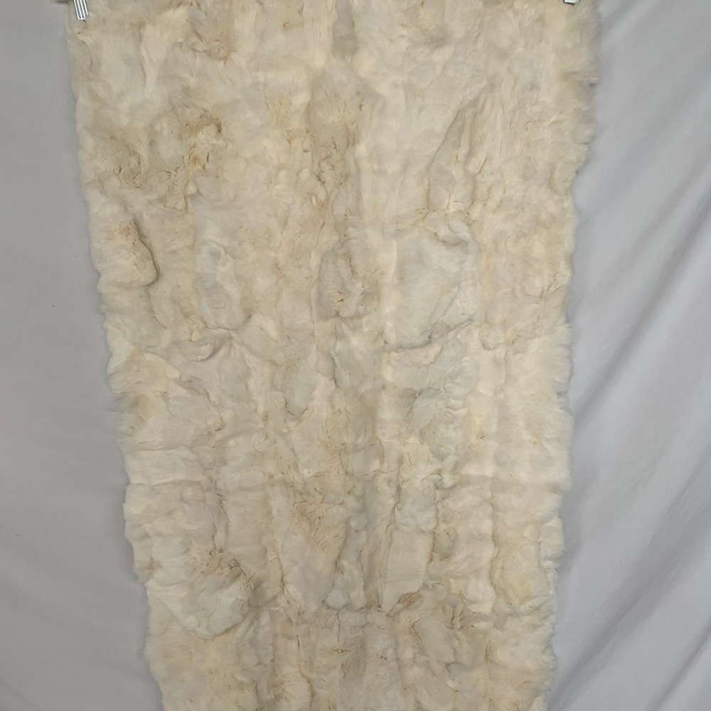 Cream color real fur unfinished for custom use